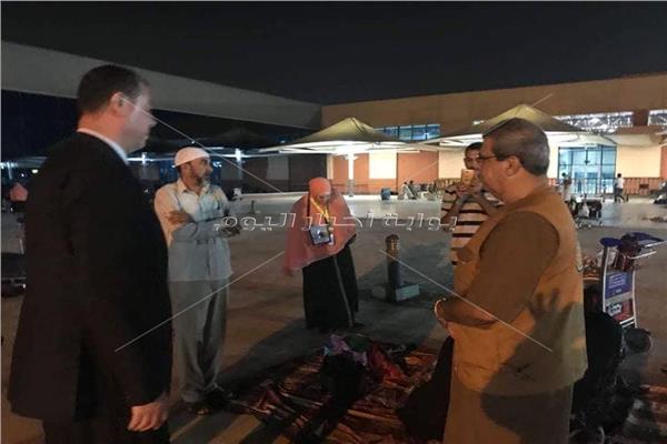 الدفعة السابعة من حجاج قطاع غزة تغادر مطار القاهرة 