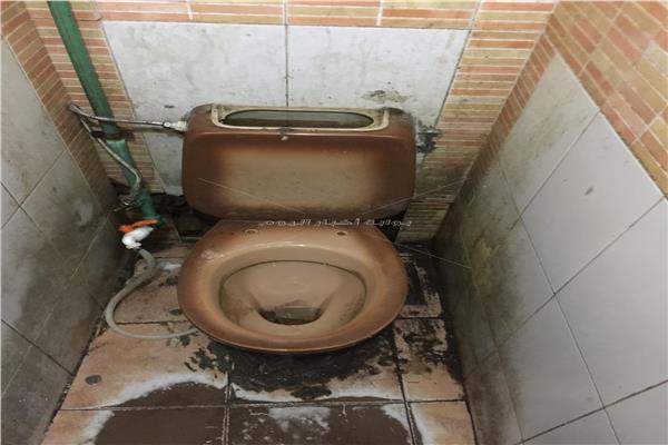 المراحيض العامة