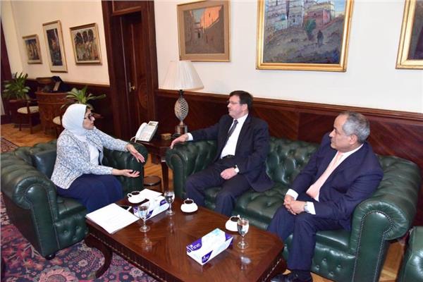 وزيرة الصحة تبحث مع نظيرها الأردني تعزيز التعاون في الصحة والدواء 