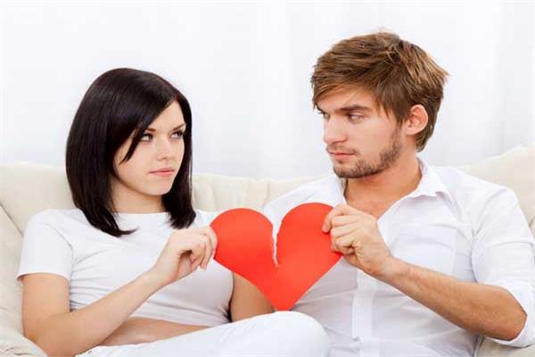 7 علامات تدل على تدهور العلاقة الزوجية