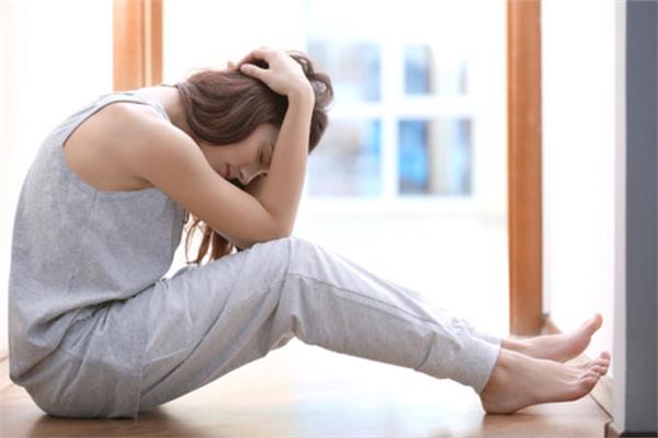 نصائح تساعدك على تخفيف أعراض الدورة الشهرية