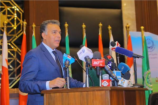 وزير النقل يحضر الجلسة الختامية لمنتدى «طريق الحرير» بالإسكندرية