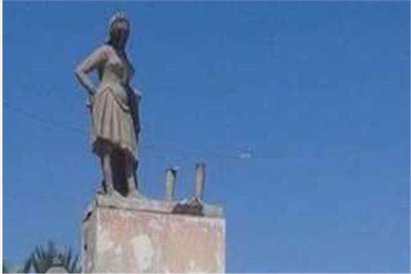 رئيس حي غرب الإسكندرية: تمثال بائع العرقسوس ليس أثريا