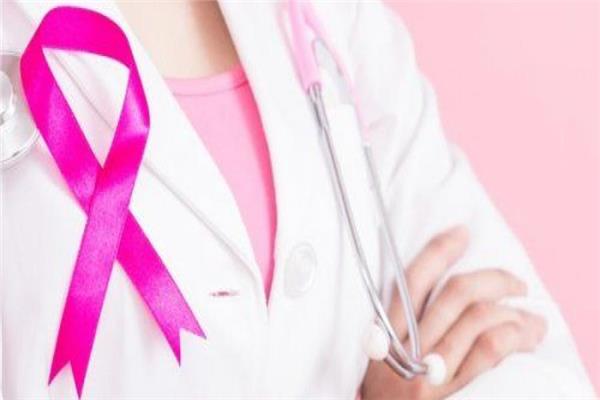 5 مؤشرات تدل علي الإصابة بسرطان الثدي