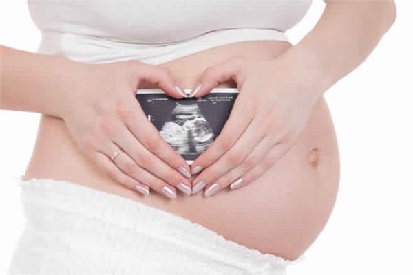 عمليات السمنة ترفع نسبة الحمل عند النساء