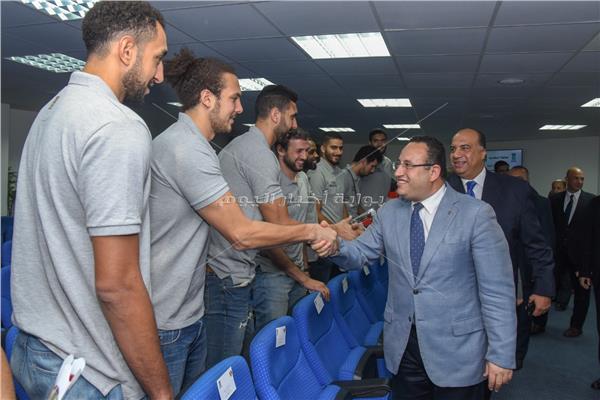 ‏ ‏محافظ الإسكندرية يكرم لاعبي فريق سلة الاتحاد لفوزه في البطولة العربية 