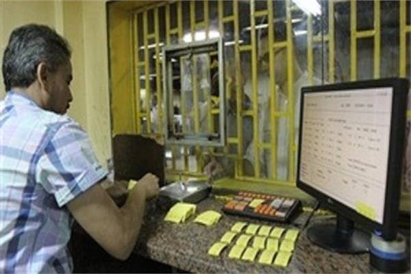 وزارة المالية تتعاقد على توريد ماكينة آلية لبيع تذاكر المترو وأخرى لتوفير «الفكة»
