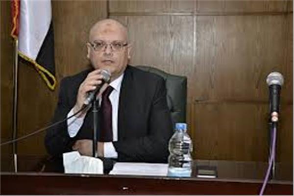 خالد قدري -عميد كلية التجارة جامعة عين شمس 