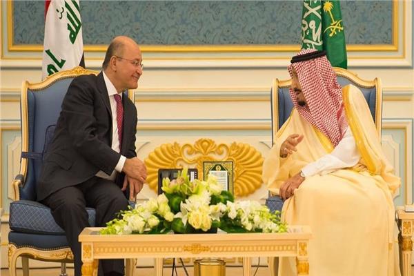 الملك سلمان بن عبدالعزيز والرئيس العراقي برهم صالح