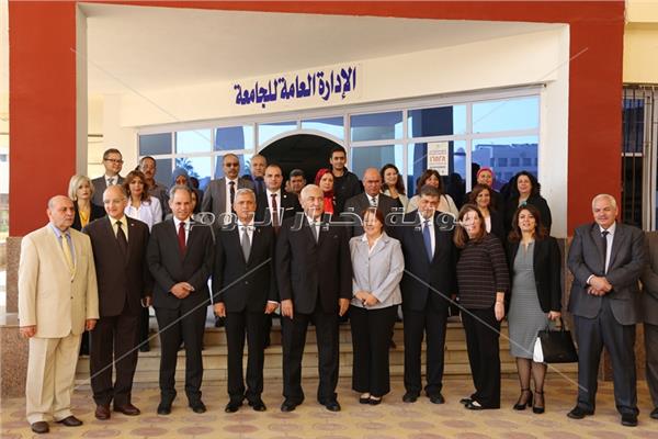 محافظ المنوفية يشهد إفتتاح المركز الجامعي للتطوير الوظيفى بمدينة السادات