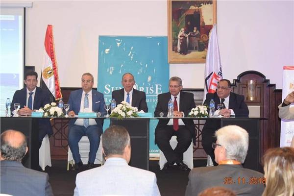محافظ البحر الأحمر يفتتح مؤتمر «التعليم و صناعة السياحة» بالغردقة 