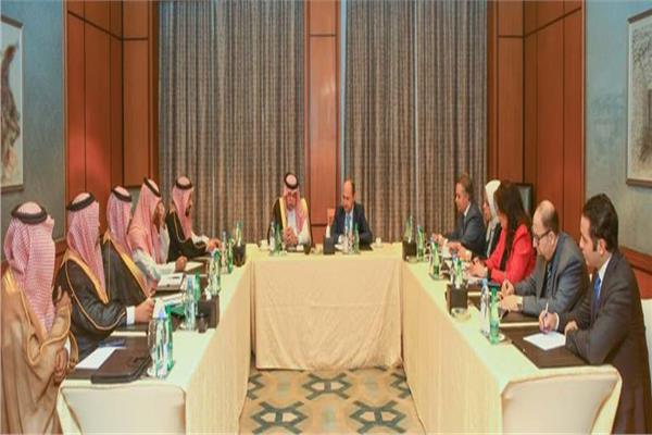 جلسة مباحثات  بين مصر و السعودية