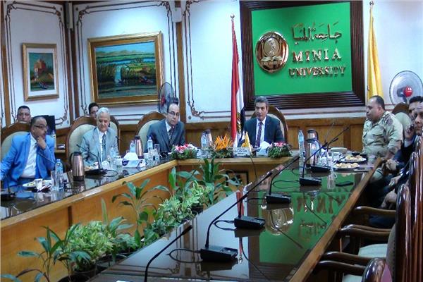 جامعة المنيا تعلن القضاء علي التمييز ضد المرأة بماراثون لطالباتها