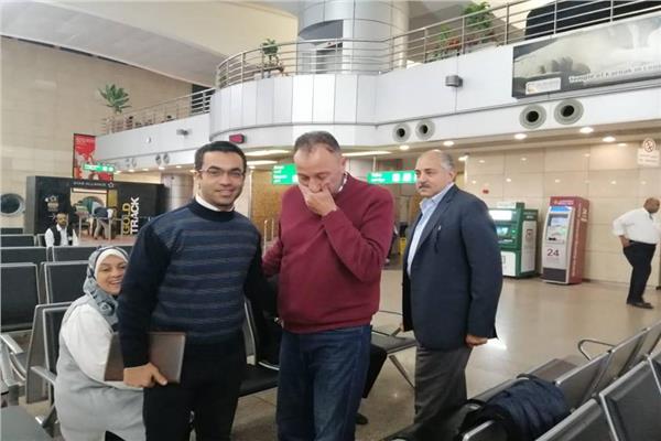 محمود الخطيب لحظة وصوله مطار القاهرة