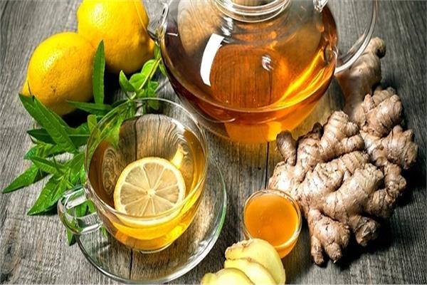 10 فوائد لتناول«الشاي بالنعناع والزنجبيل» 