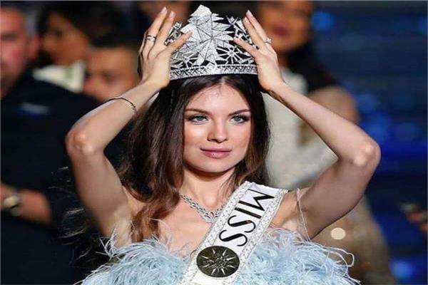 مايا شوقي رعيدي ملكة جمال لبنان 2018