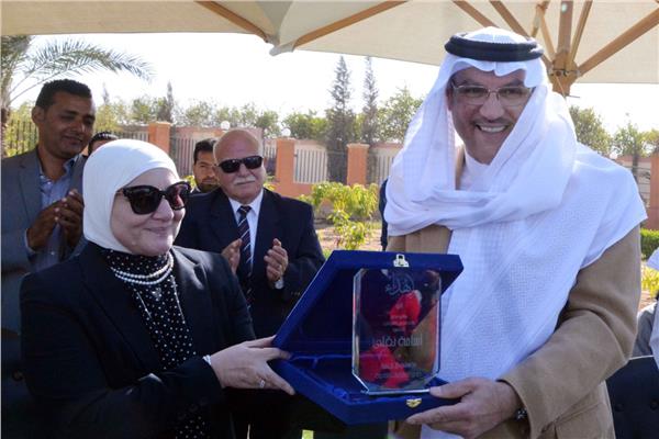 تكريم السفير السعودي خلال زيارته لذوي الاحتياجات الخاصة بـ«هابي وورلد»