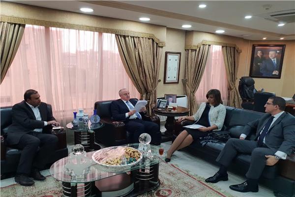 وزيرة الهجرة تلتقي وزير العمل الأردني