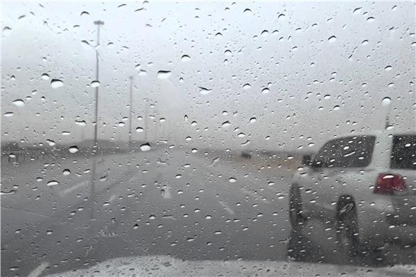 القيادة في الأمطار الغزيرة
