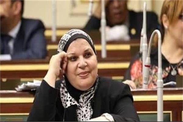 النائبة مايسة عطوة وكيل أول لجنة القوى العاملة بمجلس النواب