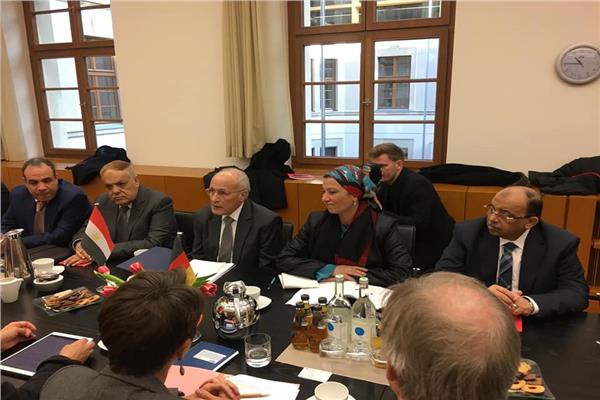 اجتماع للوفد الوزاري المصري بألمانيا مع وزيرة البيئة 