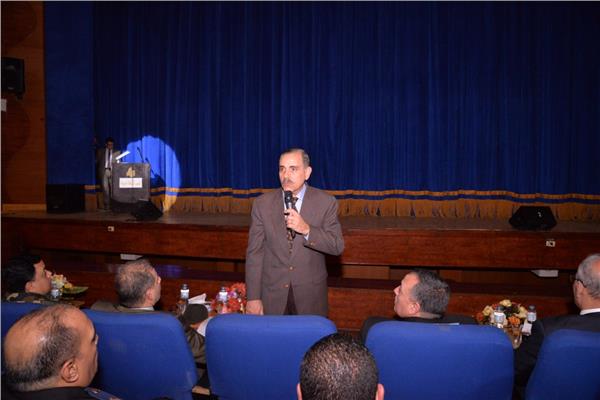 محافظ أسيوط يشهد احتفالية بمناسبة عيد الشرطة وذكرى ثورة 25 يناير
