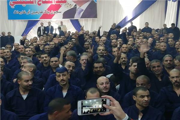 الافراج بالعفو عن 4 آلاف سجين و2868 غارما وغارمة بمناسبة عيد الشرطة
