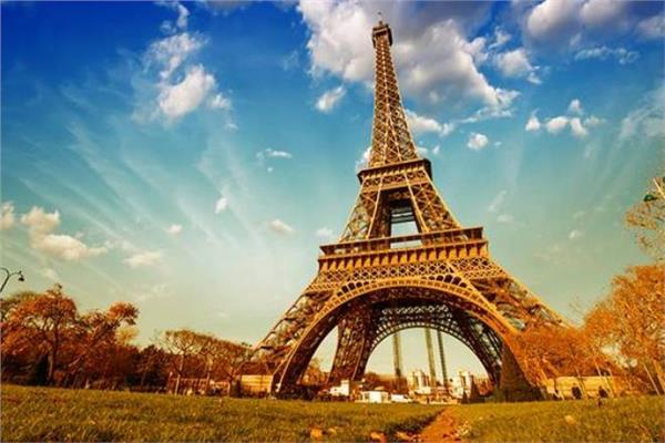 تعرف على 13 معلومة عن برج إيفل الفرنسي 