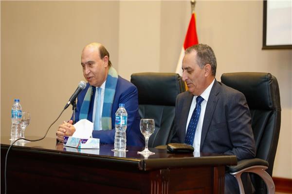 اللواء محمد شعبان مرعي نائب رئيس الهيئة الاقتصادية لقناة السويس للمنطقة الجنوبية