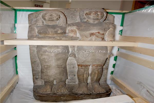 نقل تماثيل «خفرع وأمنحوتب وأوزوريس» إلى المتحف الكبير 