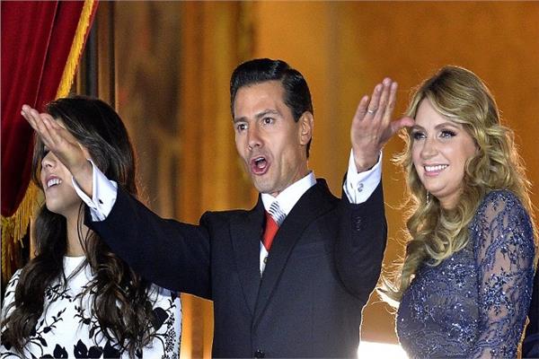 رئيس المكسيك وزوجته