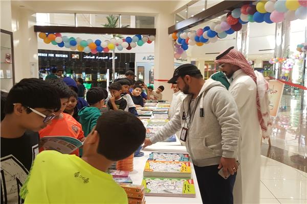 مبادرة مسابقة تحدي القراءة العربي 