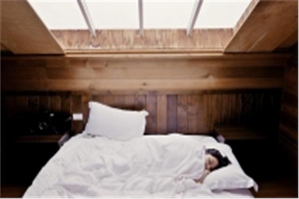 النوم في الاتجاه الشمالي يسبب مشاكل صحية خطيرة 