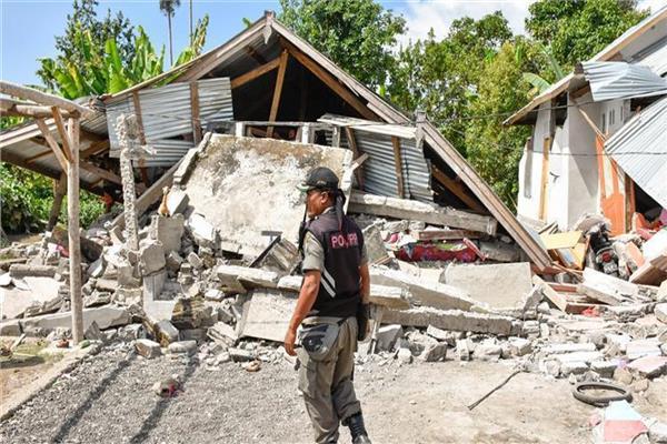 زلزال بقوة 5.9 درجات يضرب إندونيسيا