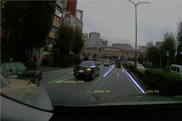 «تويوتا» تبحث تطوير الخرائط عالية الدقة للسيارات ذاتية القيادة