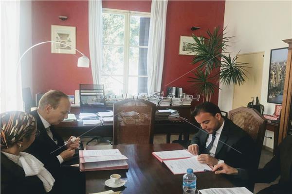 تجديد اتفاقية التعاون  بين مركز الدراسات القضائية مع المعهد الفرنسى