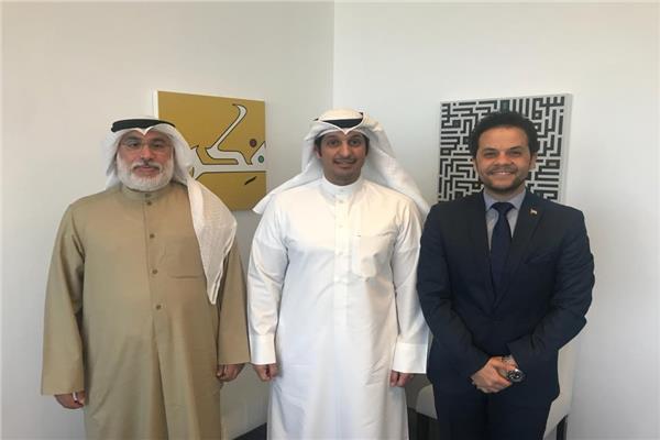 رئيس الهيئة العامة للشباب بالكويت يلتقي رئيس شرم الشيخ الدولي للمسرح