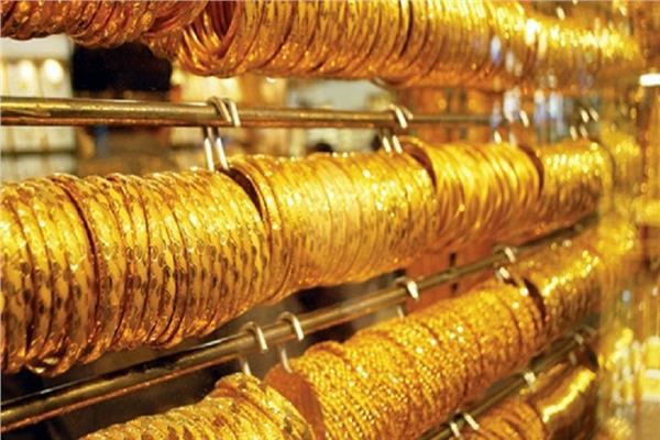 أسعار الذهب المحلية تعاود الانخفاض من جديد والعيار يفقد 3 جنيهات