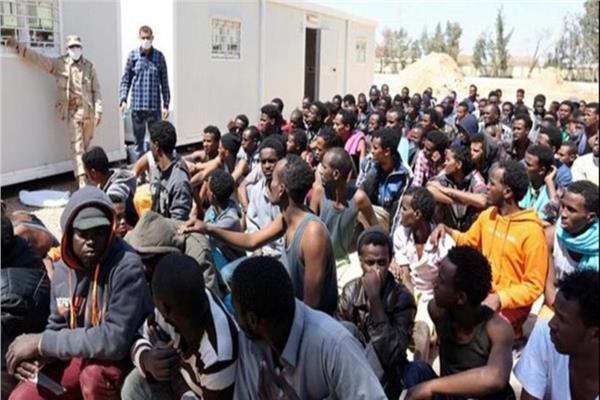 مهاجرون محاصرون في طرابلس