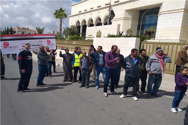 توافد المصريون بالأردن  للمشاركة في استفتاء التعديلات الدستورية