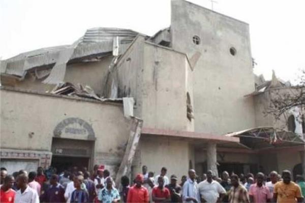 مقتل وإصابة 19 شخصا إثر انهيار جزء من كنيسة بجنوب أفريقيا