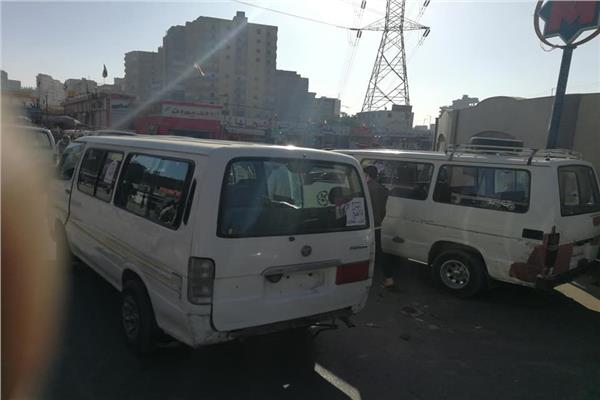  عدد من السيارات بالمرج ترفع شعارات انزل وشارك قبل انطلاق الاستفتاء