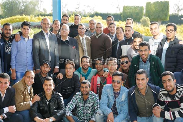  80 طالب وطالبة ووفدا من أعضاء هيئة التدريس بكليتي الزراعة بجامعتي الازهر والإسكندرية