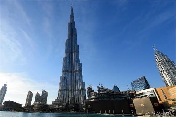 بالصور.. "برج خليفة" يتصدر قائمة أطول 10 مبانٍ في العالم