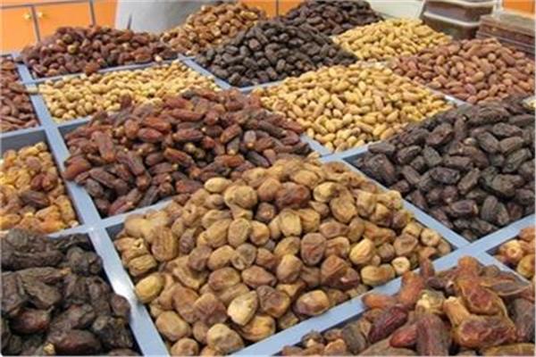 أسعار البلح بسوق العبور رابع أيام رمضان