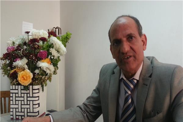 د. عبد البارى العجيزى مدير ادارة الطب العلاجى