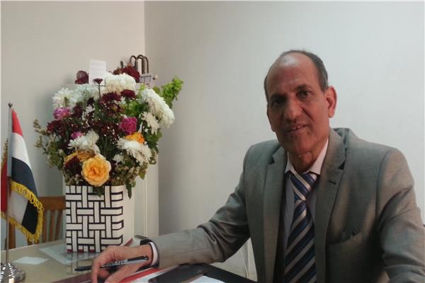 د.عبد الباري العجيزي مدير إدارة الطب العلاجي