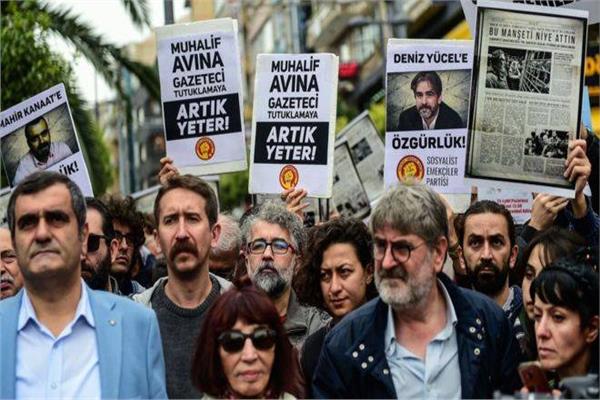 تظاهرات الصحفيين الأتراك ضد قمع النظام