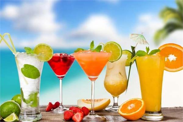 طرق إعداد المشروبات الصيفية لمحاربة «الحر»