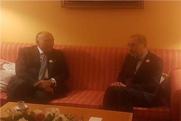 وزير الخارجية يلتقي نظيره الأردني على هامش الاجتماع الوزاري التحضيري لمؤتمر القمة الإسلامي
